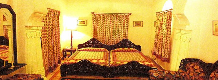 1745/Palkiya Haveli - Kota 05.jpg